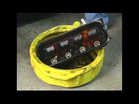 How to Clean a Valve Cover