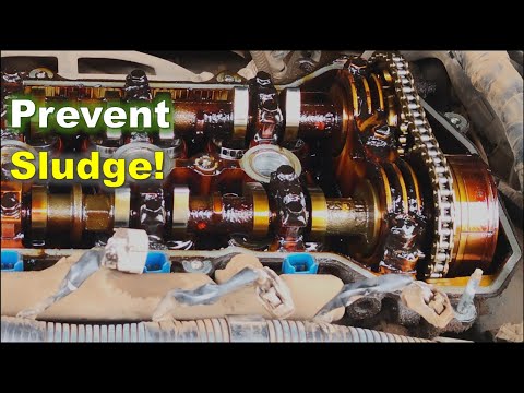 Engine Sludge Build up / What causes SLUDGE? / Why you should CHANGE your OIL Regularly