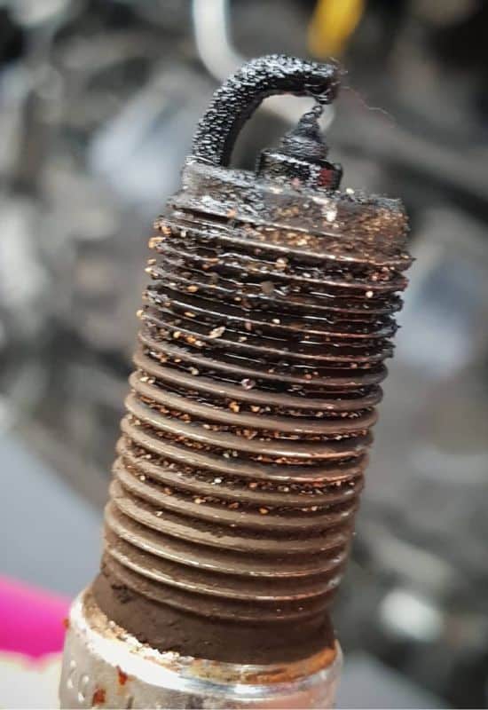 Symptoms And Warning Signs that Indicate Fouled Spark Plugs