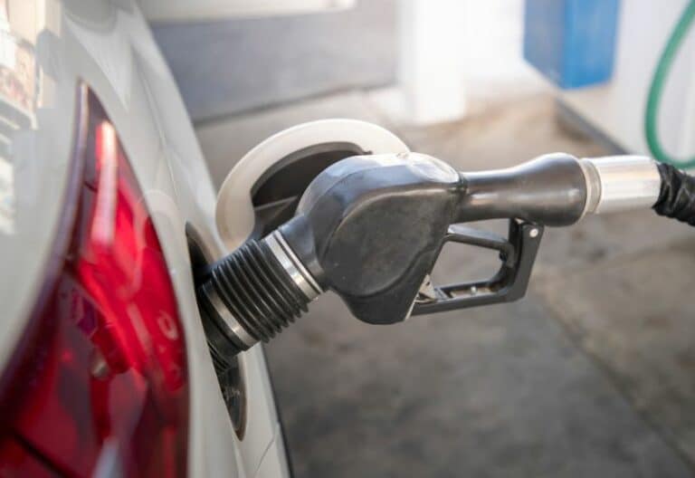 Bad Gasoline Blues: Signs Your Fuel Is Contaminated and How to Purge It from Your Car’s Tank